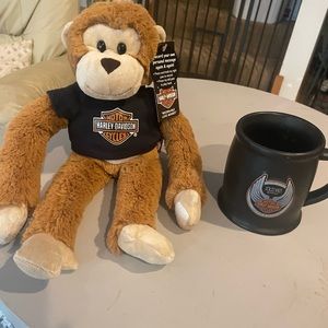 Harley Davidson monkey and mug